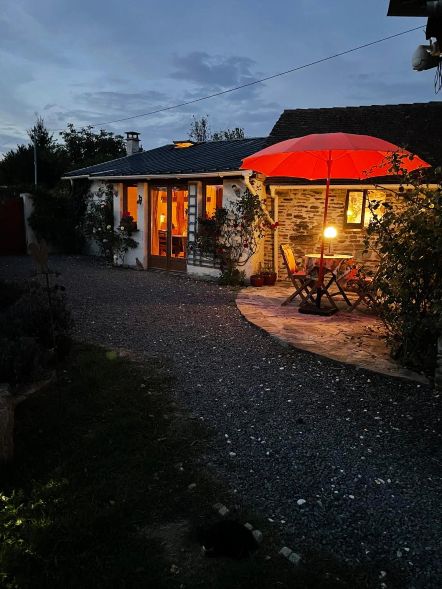 Delightful French Rustic Studio Jumilhac-le-Grand Zewnętrze zdjęcie